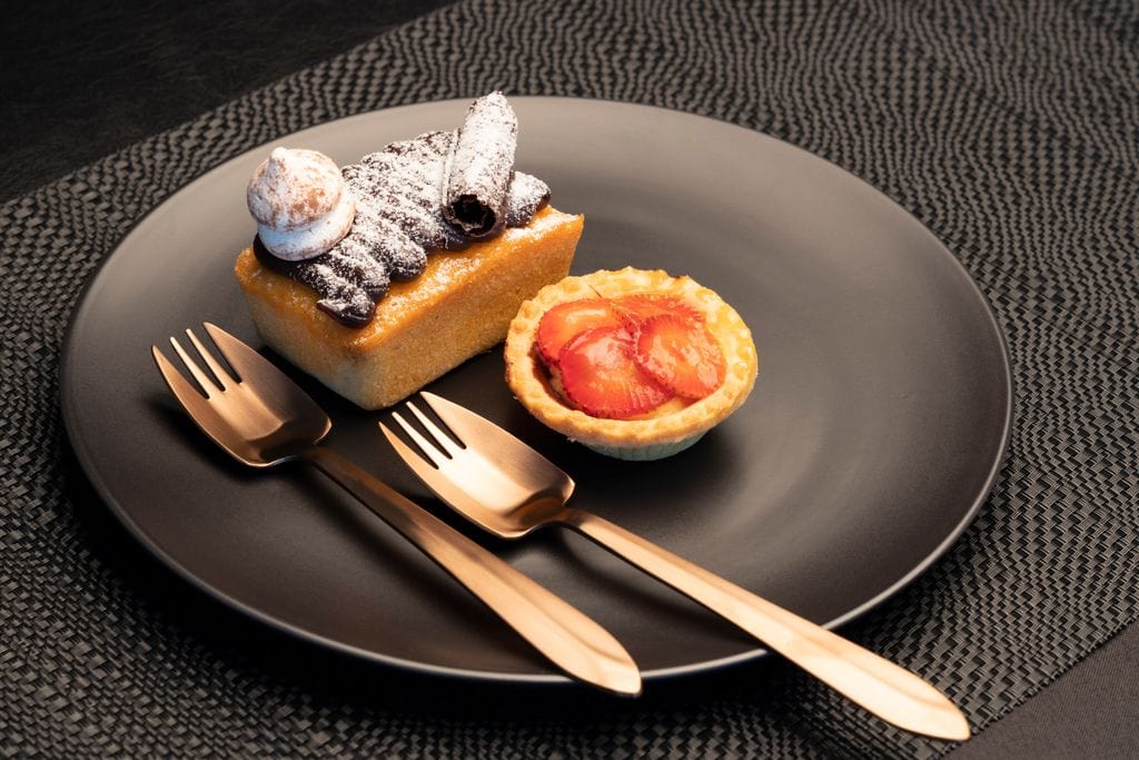 Splayd Black Label Rose Gold Satin Set of 6 - Image 7